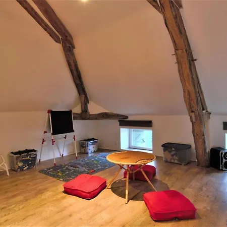 Aube Au Holiday home *