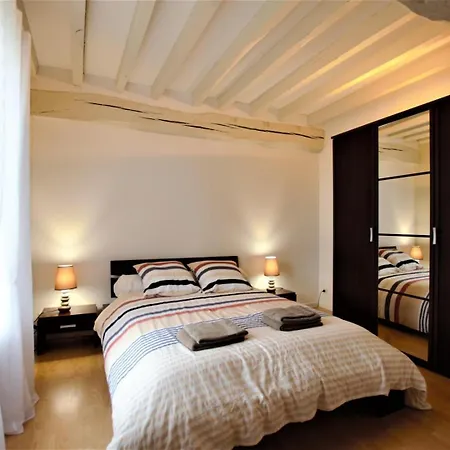 Aube Au Holiday home Trannes