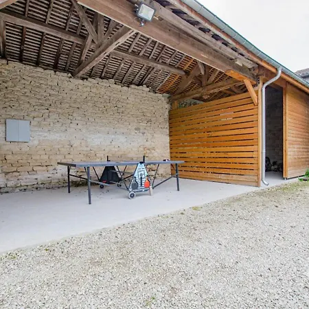 Holiday home Aube Au Trannes
