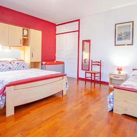 Aube Au Tatil Evi